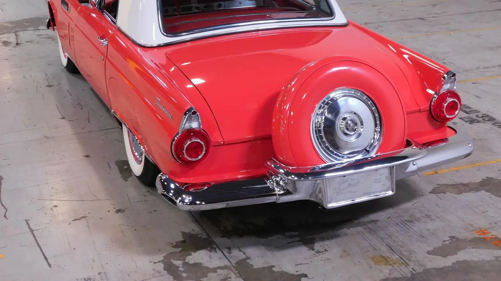 1956 Ford Thunderbird
