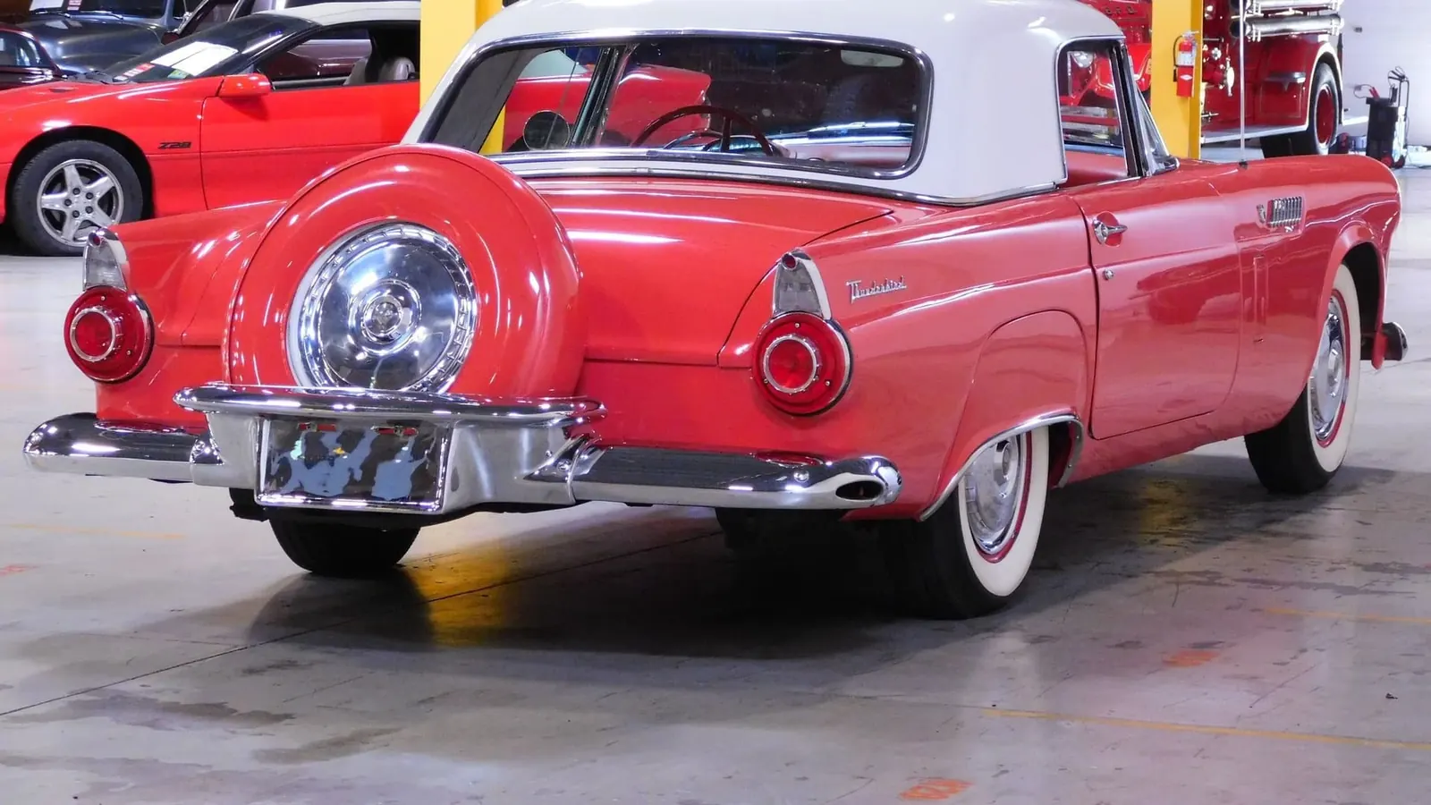1956 Ford Thunderbird