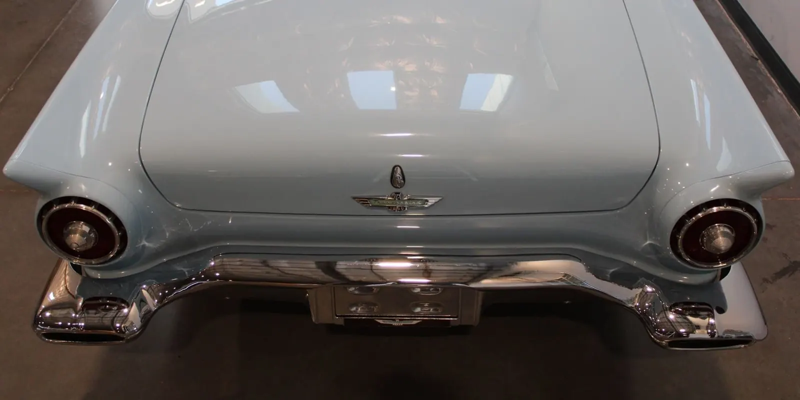 1957 Ford Thunderbird